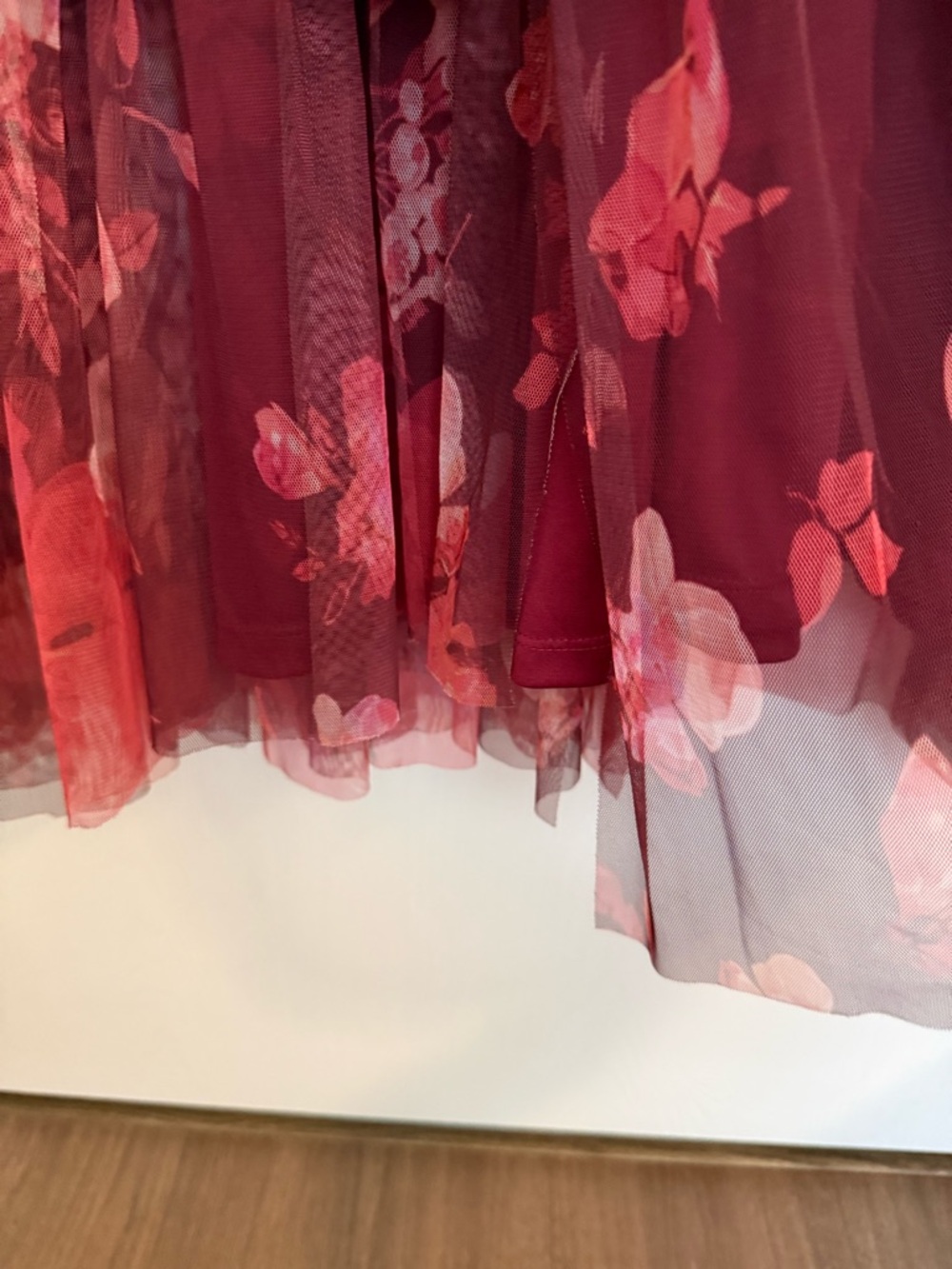 ASOS Lace & Beads Ruffle Shoulder Tiered Maxi Dress in Deep Rose US 8 - Picture 13 of 15